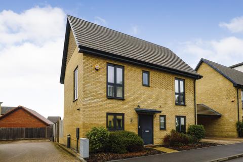 3 bedroom detached house for sale, Goodwood Crescent, Crowthorne RG45