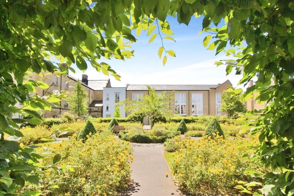 52a282a3-Communal 20 Gardens 201.JPG