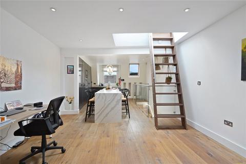 2 bedroom apartment for sale, Church Court, Richmond, TW9