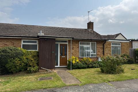 2 bedroom semi-detached bungalow for sale, The Island, Buckingham MK18