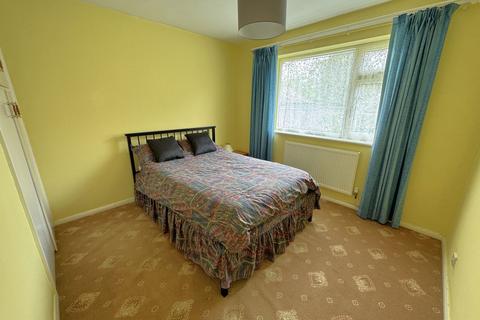 2 bedroom semi-detached bungalow for sale, The Island, Buckingham MK18