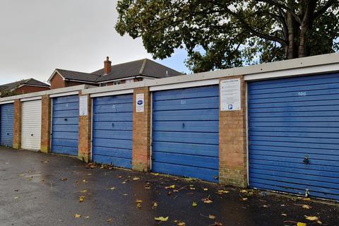 Garage to rent, Waiblingen Way, Devizes SN10
