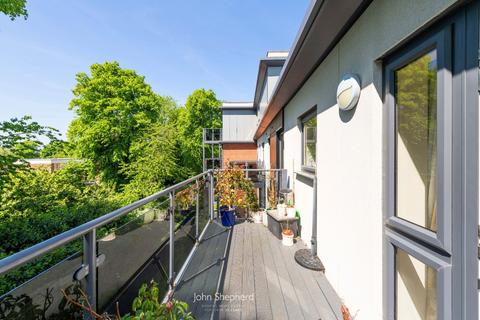 undefined, Hampton Lane, Solihull, West Midlands, B91
