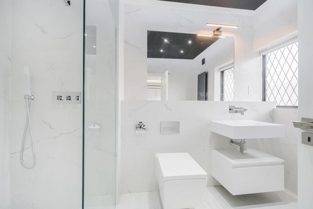 1129628 (9)