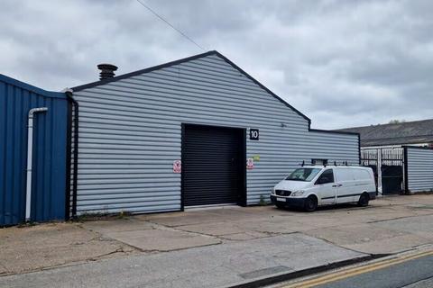 Warehouse to rent, 10 Strickland St Hull HU3 4AQ