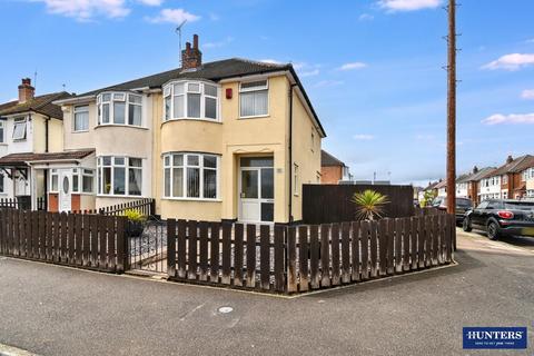 3 bedroom semi-detached house for sale, Aylestone Drive, Leicester