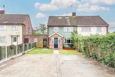 5 bedroom semi-detached house for sale, Ferry Road, Hockley SS5