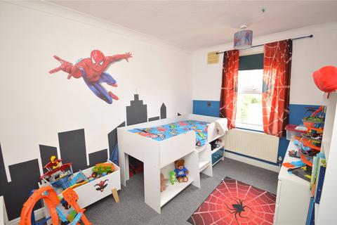 32 Dalton Road, Beeston, Leeds, LS11 7NQ