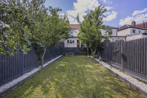 8 Warren Road, Ilford, IG6 1BJ