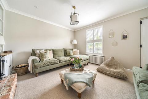 4 bedroom detached house for sale, Gore Lane, Sandwich CT13