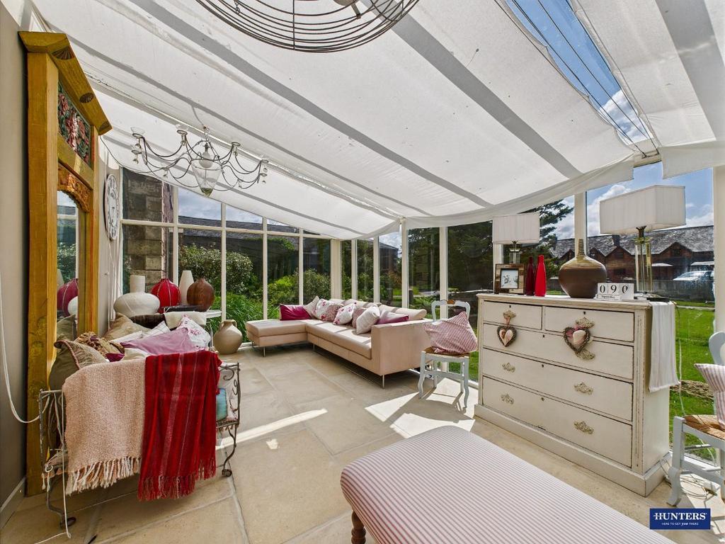 Front Conservatory