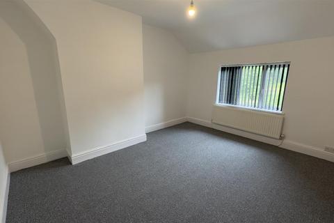 3 bedroom terraced house to rent, Moordale Road, Knutsford