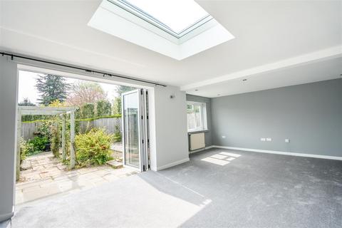 4 bedroom detached house to rent, Thirkleby Way, Osbaldwick, York