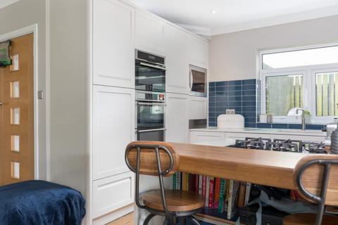 9 Kilpatrick Gardens, Clarkston, Glasgow, G76 7RD