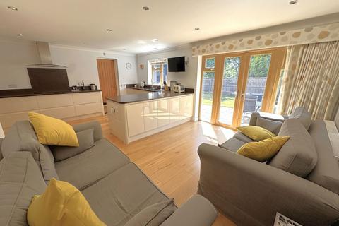 5 bedroom detached house for sale, Wheathouse Copse, Milton Keynes MK17