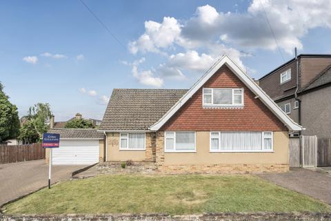 4 bedroom bungalow for sale, Bateman Road, Croxley Green, Rickmansworth