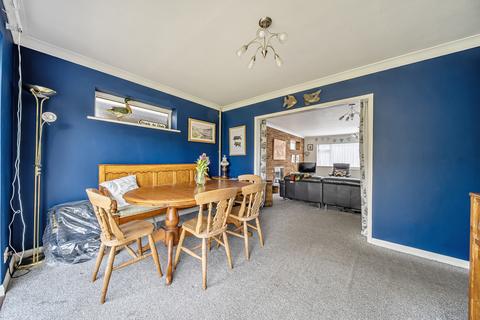 4 bedroom bungalow for sale, Bateman Road, Croxley Green, Rickmansworth