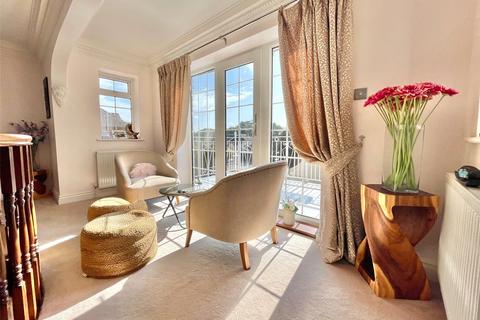 6 Compton Drive, Eastbourne, BN20 8BU