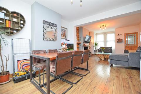 56 Rainham Road, Chatham, ME5 7EJ