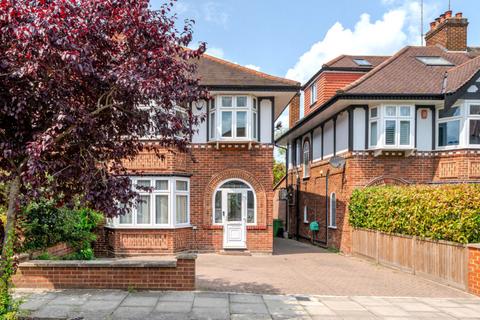 9 Sandall Road, London, W5 1HZ