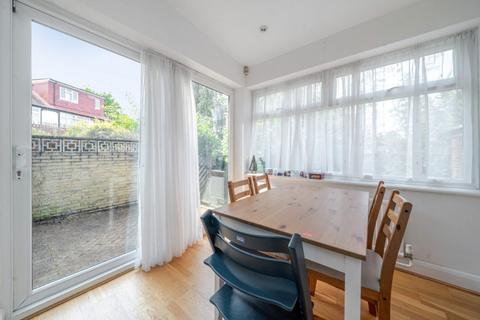 9 Sandall Road, London, W5 1HZ