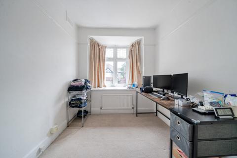 9 Sandall Road, London, W5 1HZ