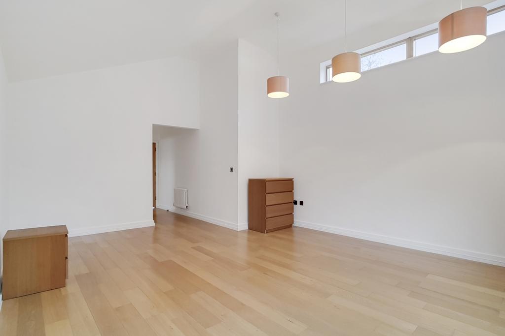 15 Master Bedroom 10