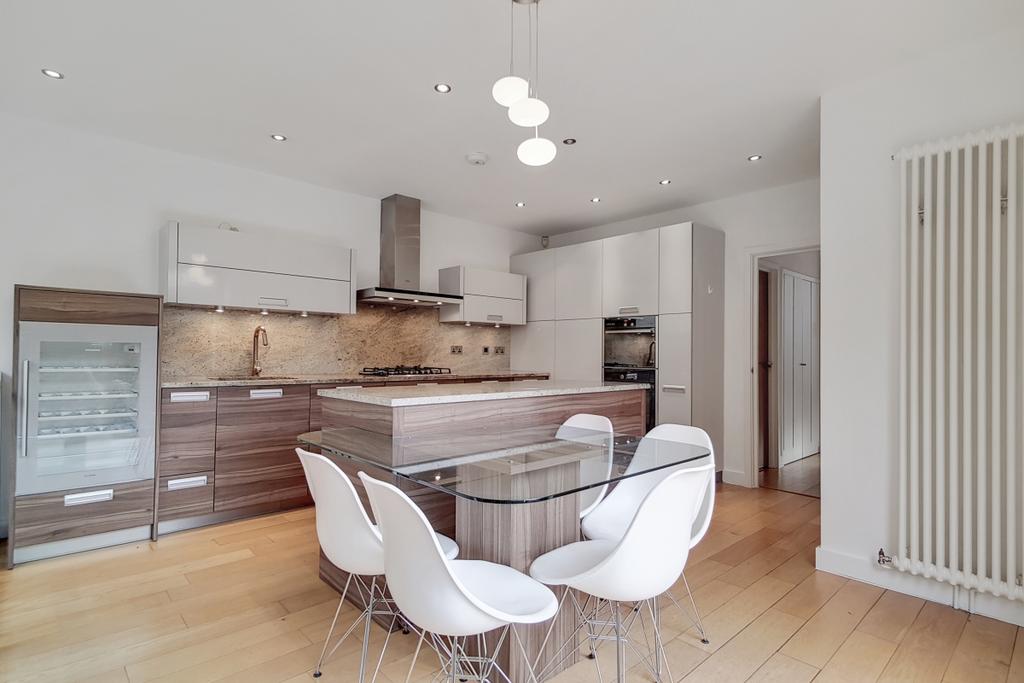 7 Kitchen 5