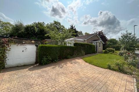 2 bedroom bungalow for sale, Chat Hill Road, Thornton, Bradford, BD13