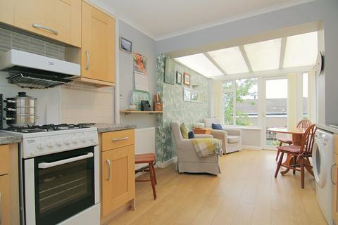 2 bedroom bungalow for sale, Chat Hill Road, Thornton, Bradford, BD13
