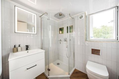 1 bedroom flat for sale, Old Kent Road, London SE1