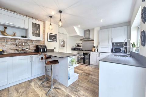 3 bedroom semi-detached house for sale, Holland Park Drive, Jarrow, Tyne and Wear, NE32 4LL