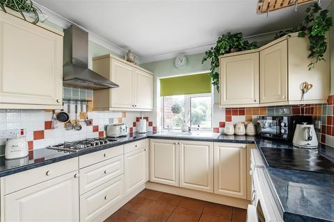 undefined, WEST FARM CLOSE, ASHTEAD, KT21