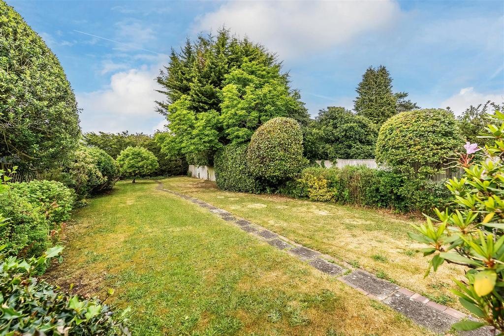 28-West-Farm-Close-2.jpg