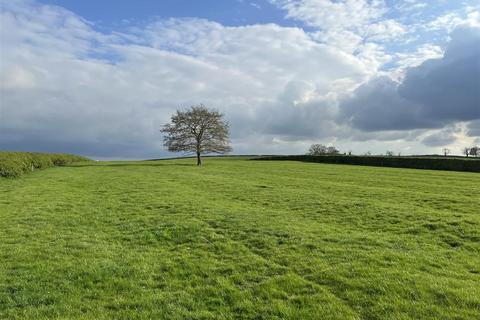 Farm land for sale, Middleton Road, Ashley LE16