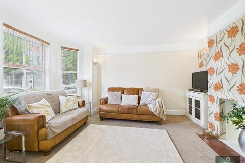 undefined, East Park, Southgate RH10