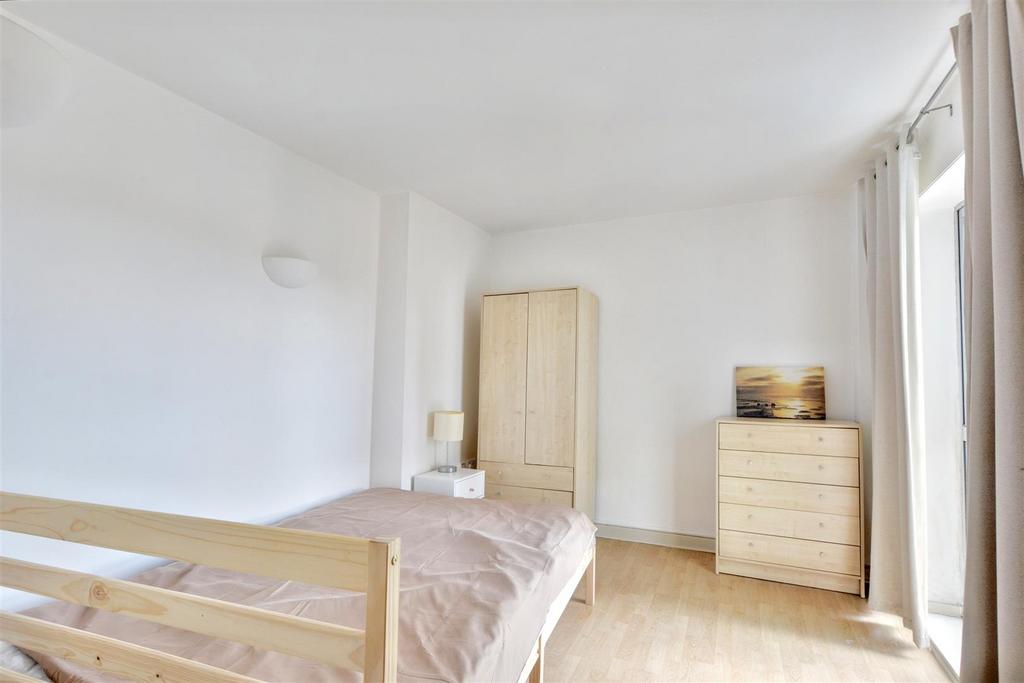 Bedroom One 1.jpeg