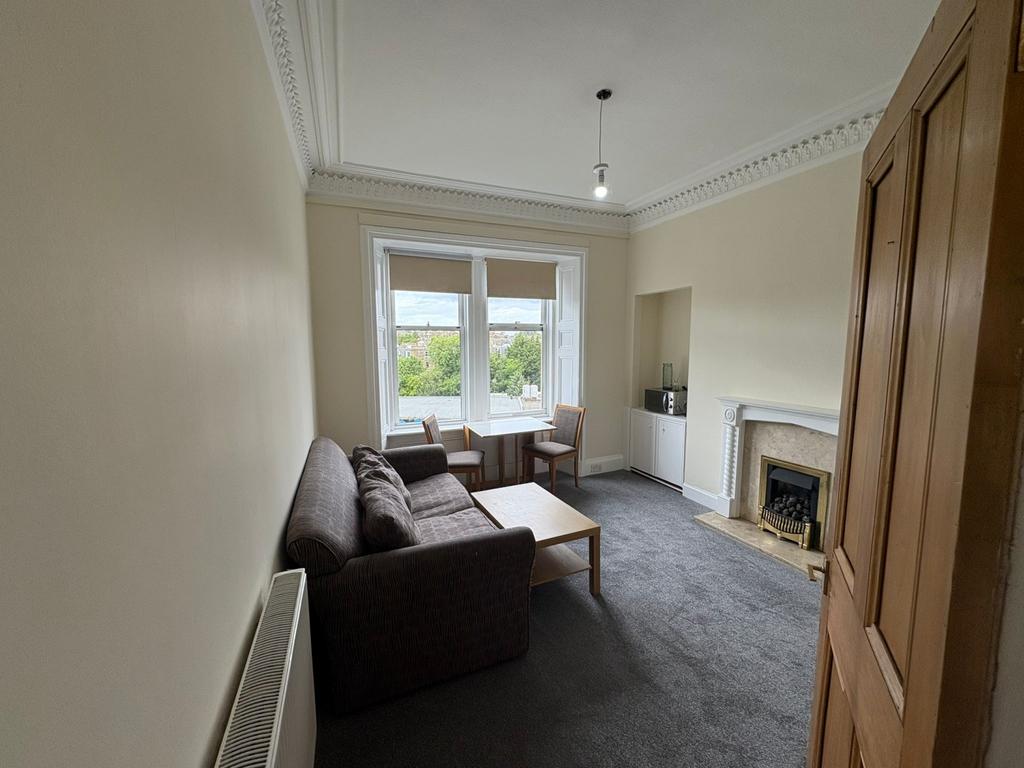 Living room 2