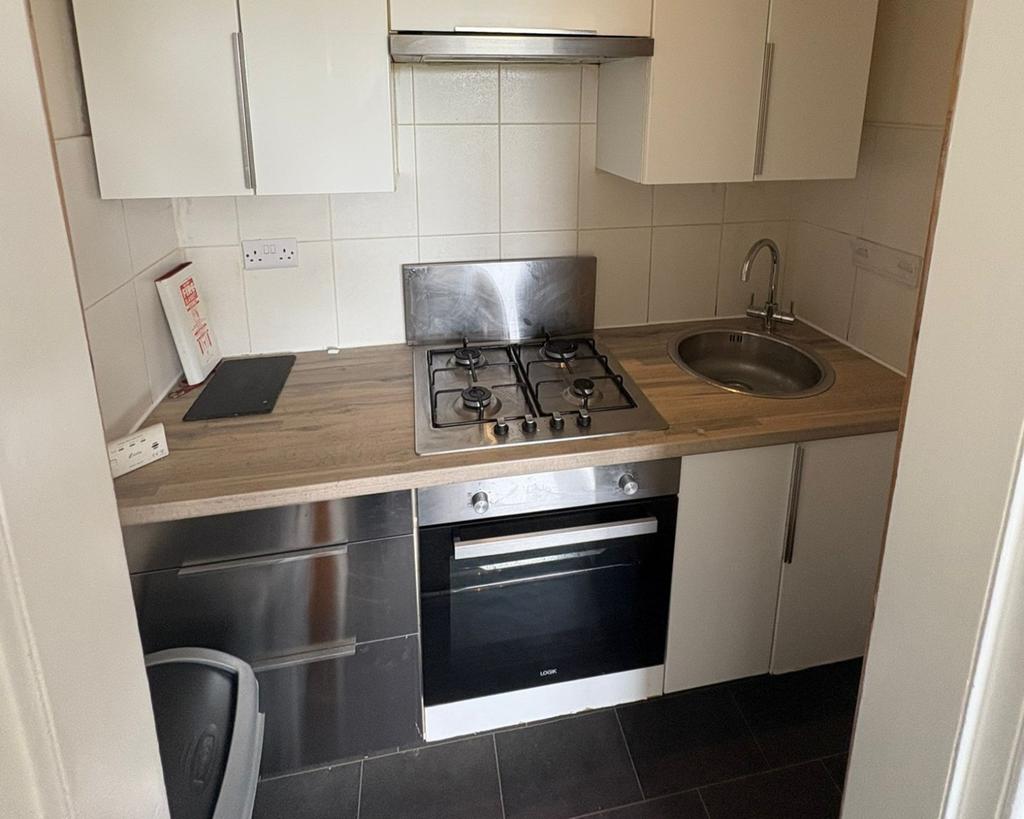 Kitchen ls