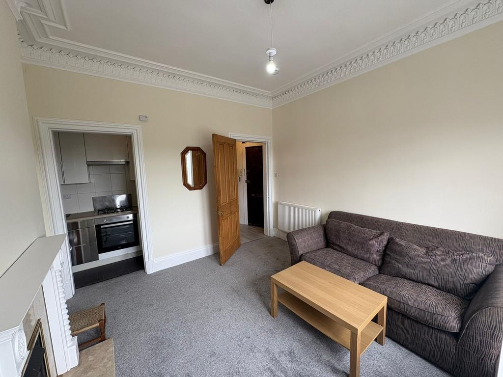 Living room 3