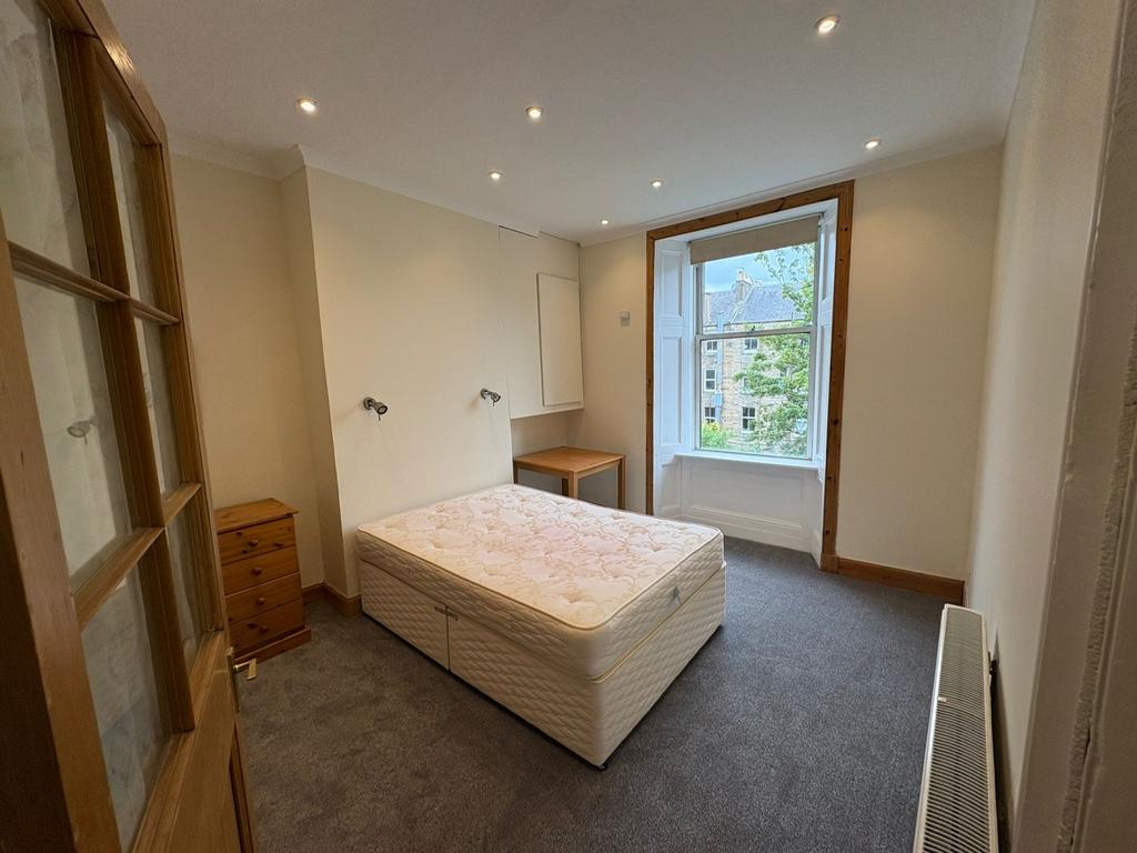 Bed 1