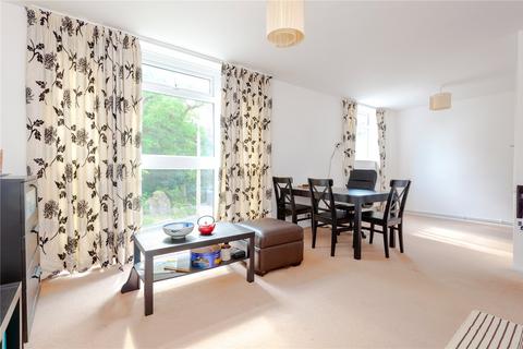 2 bedroom apartment for sale, Alexander Close, Twickenham