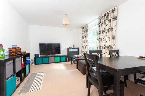 2 bedroom apartment for sale, Alexander Close, Twickenham