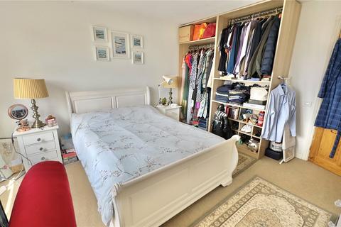 57 Bevyl Road, Parkgate, Neston, CH64 6RP