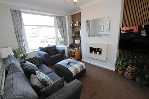 4 bedroom semi-detached house for sale, Frankford Avenue, Bolton BL1