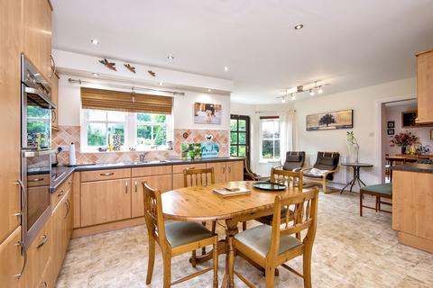 5 bedroom detached house for sale, Newtown, Ceres, KY15