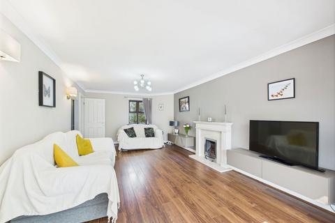11 Springfield Close, Burscough, Ormskirk, L40 7UG