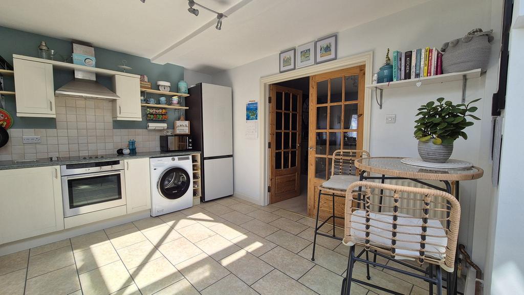 Breakfast Kitchen