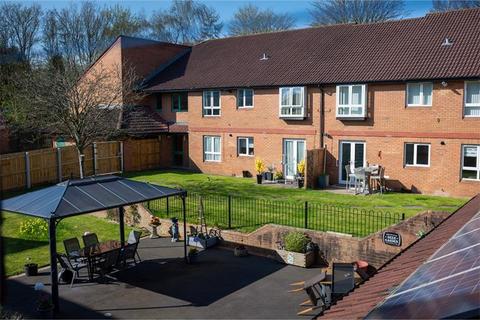 1 bedroom apartment to rent, Walton Court, Telford TF2
