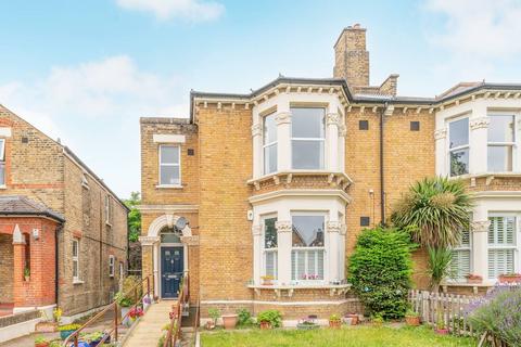 Trewsbury Road, Sydenham, London, SE26